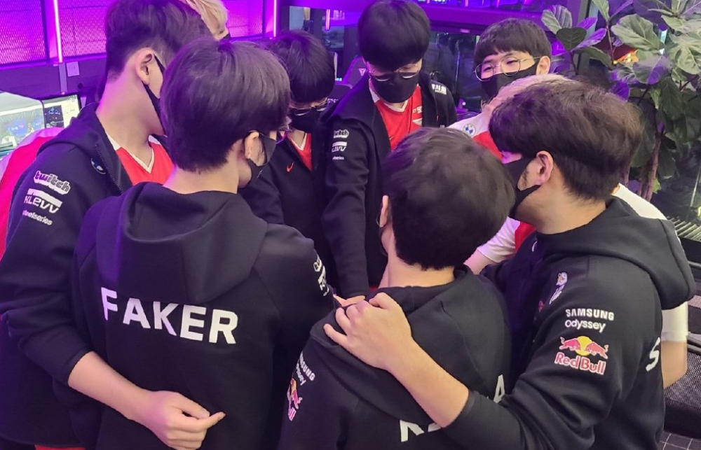 受中国球迷 受中国球迷