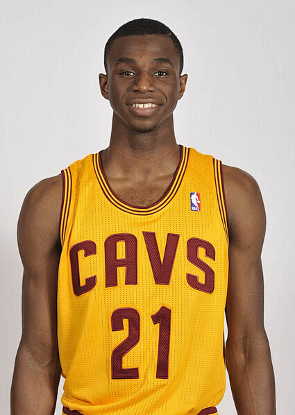 锋线的最后 锋线的最后